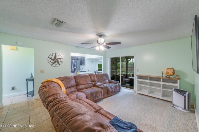 Building Photo - 2746 Grayton Ct