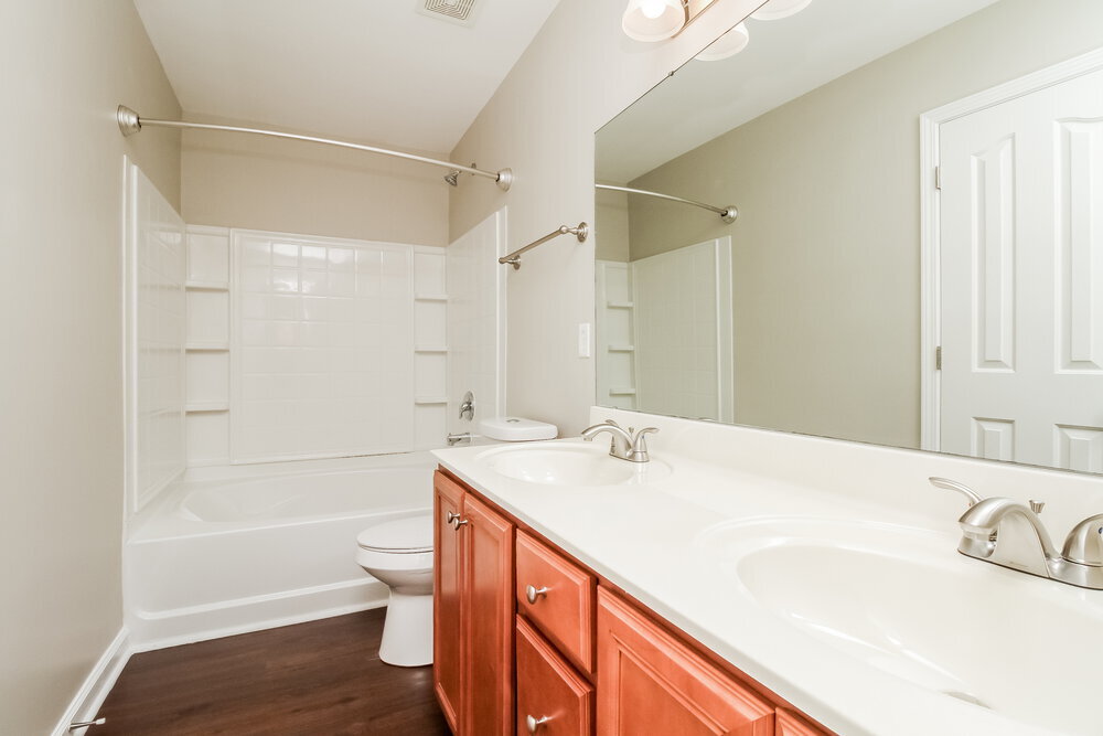 Building Photo - 2013 St Andrews Dr