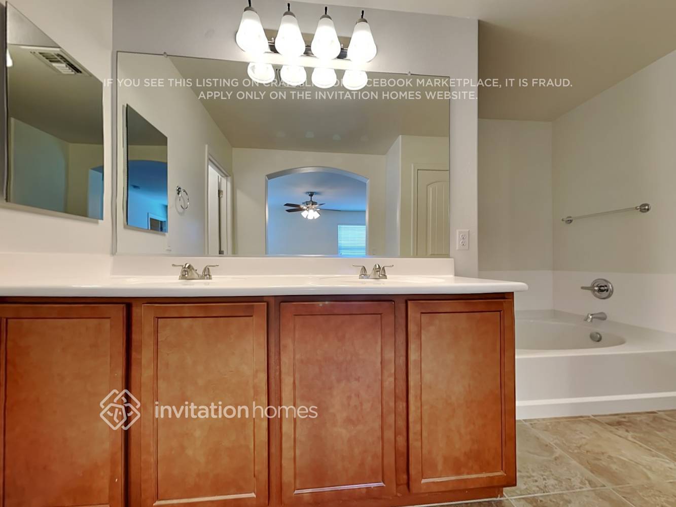 Building Photo - 1449 S Colt Dr