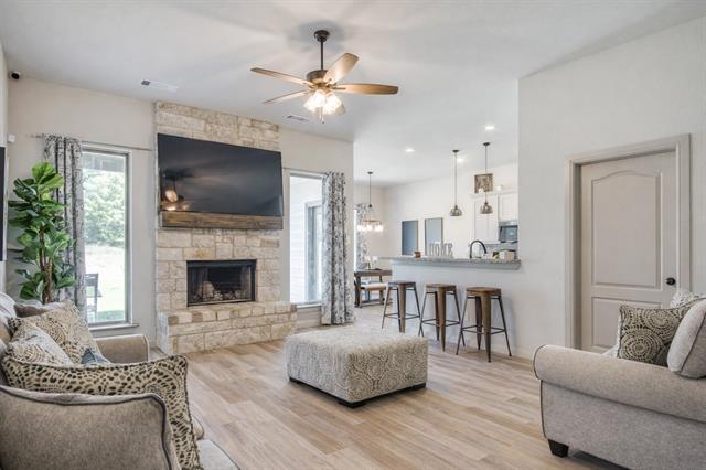 Building Photo - 116 Greyhound Ln