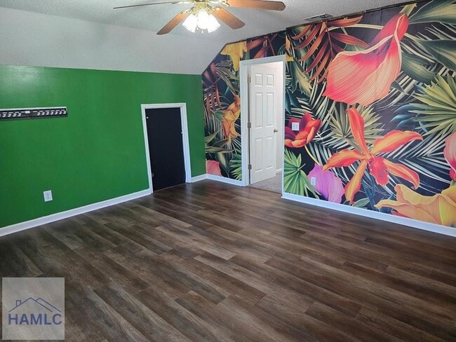 Building Photo - 22 Avocet Way