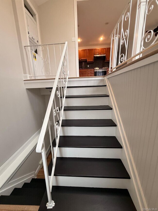 Building Photo - 740 Church St