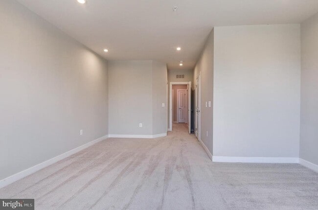 Building Photo - 1743 Dunnington Pl