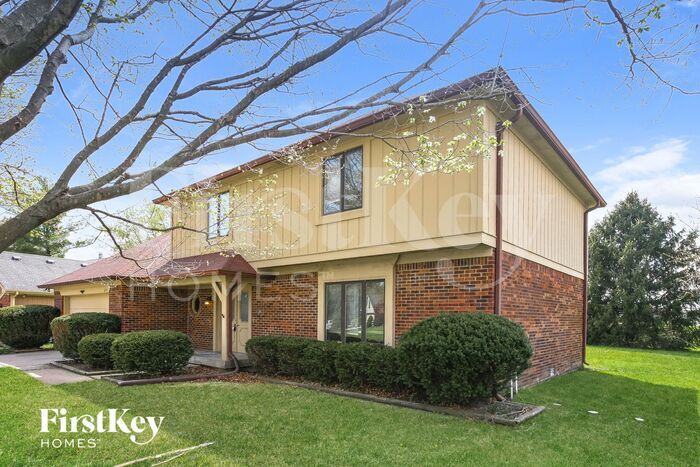 Building Photo - 621 White Pine Dr
