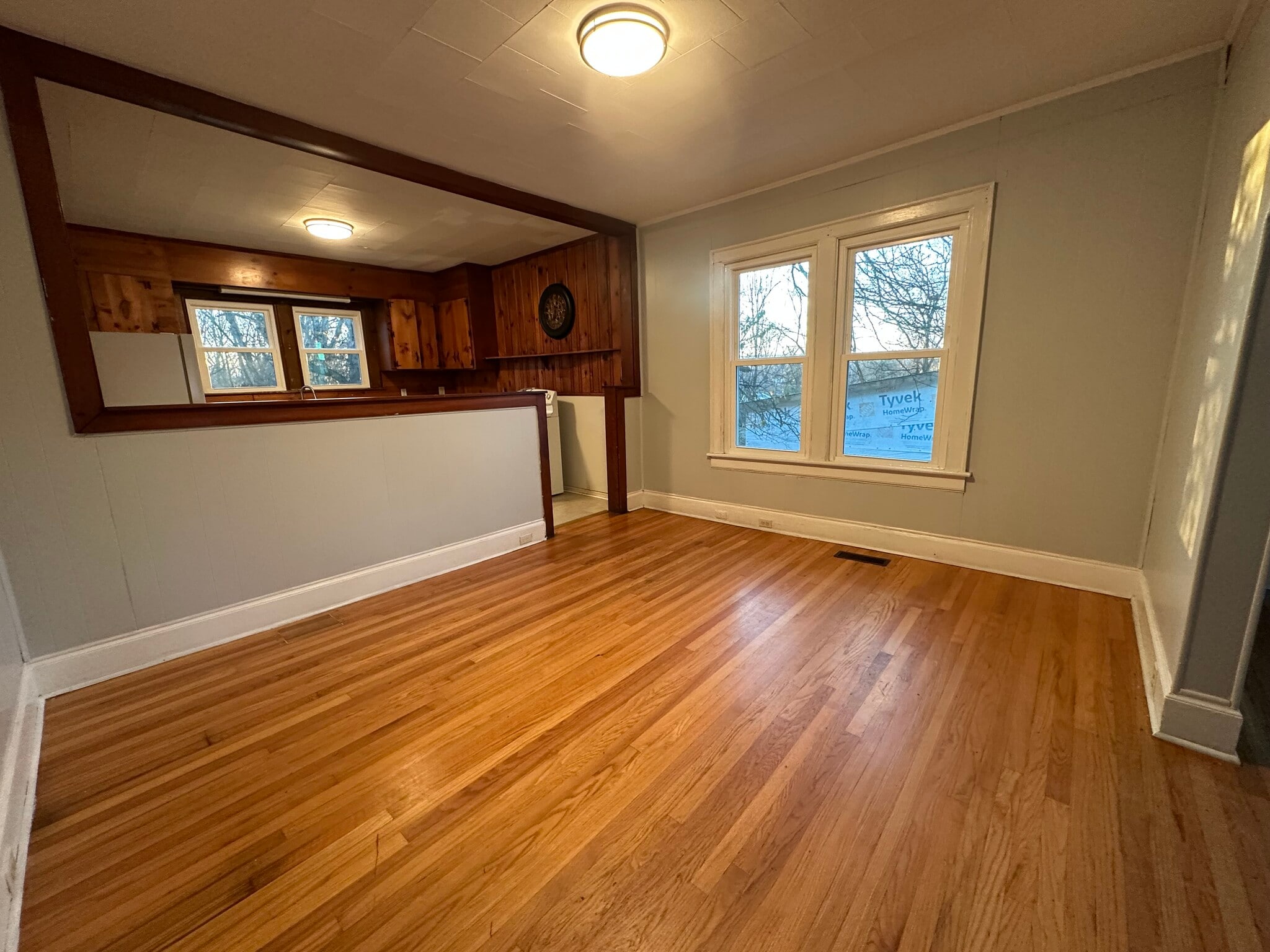 dining room - 2212 Allin St