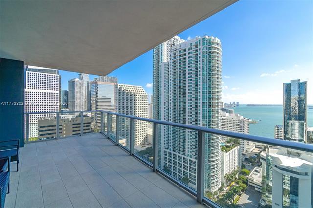 Building Photo - 1010 Brickell Ave