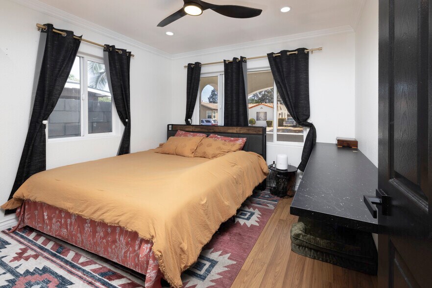 Building Photo - 5447 Lime Ave