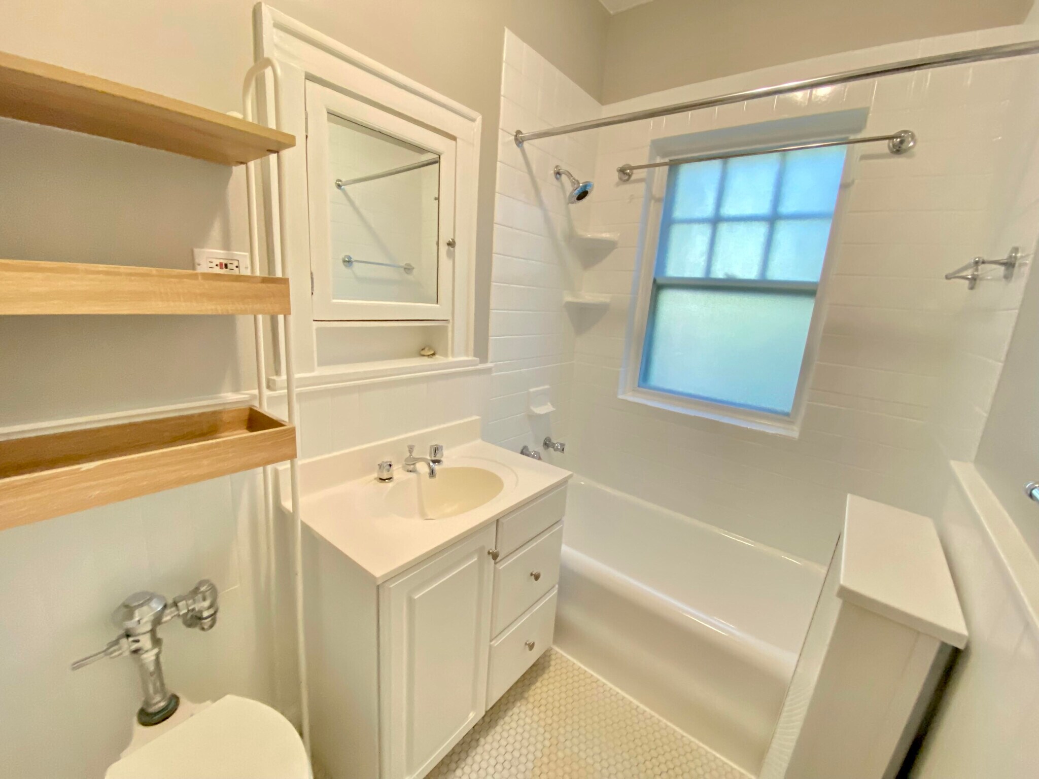 Bathroom - 834 Hinman Ave