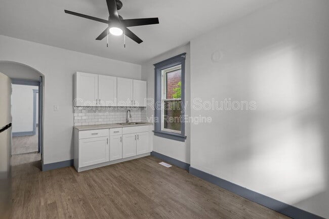 Building Photo - 510-512 Fassen Street