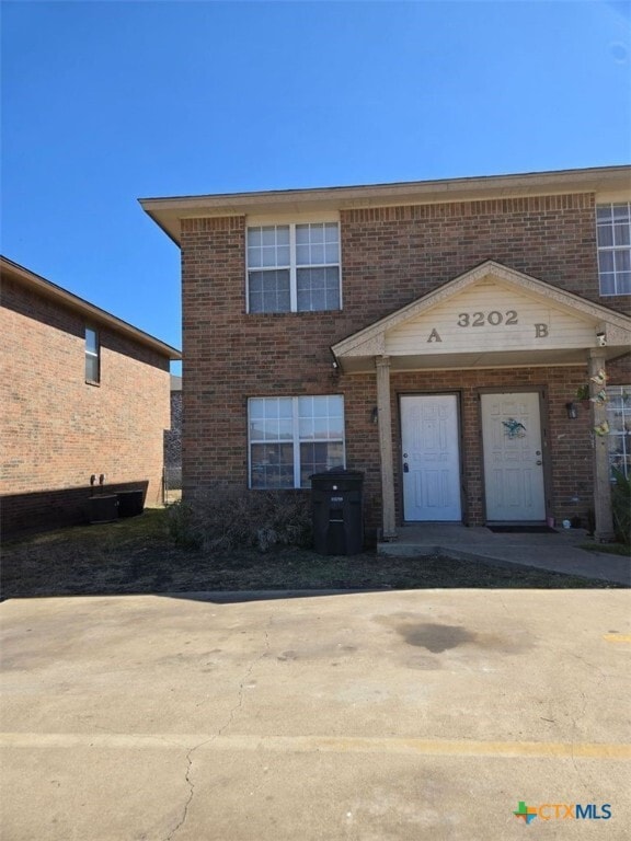 Primary Photo - 3202 Hereford Ln