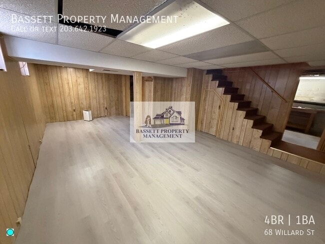 Building Photo - 68 Willard St