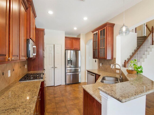 Building Photo - 66 Frontera Cir