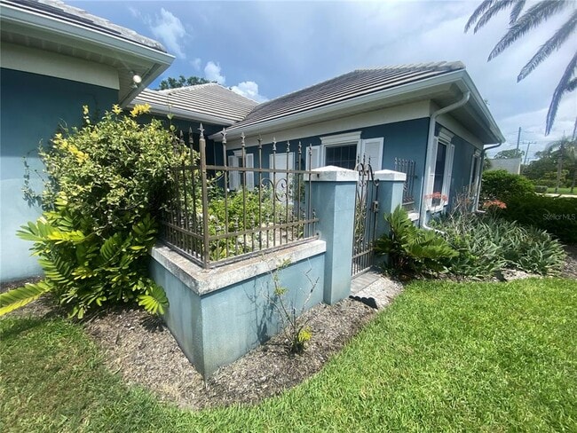 Building Photo - 16 Gulf Manor Dr