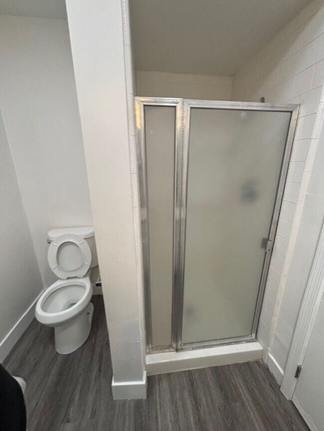 Building Photo - 2816 Ashe Rd