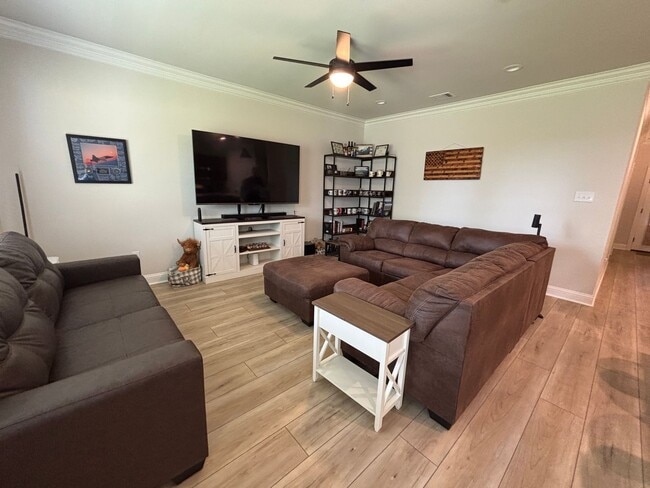 Building Photo - THE COVE AT VILLAGGIO NEAR BAFB