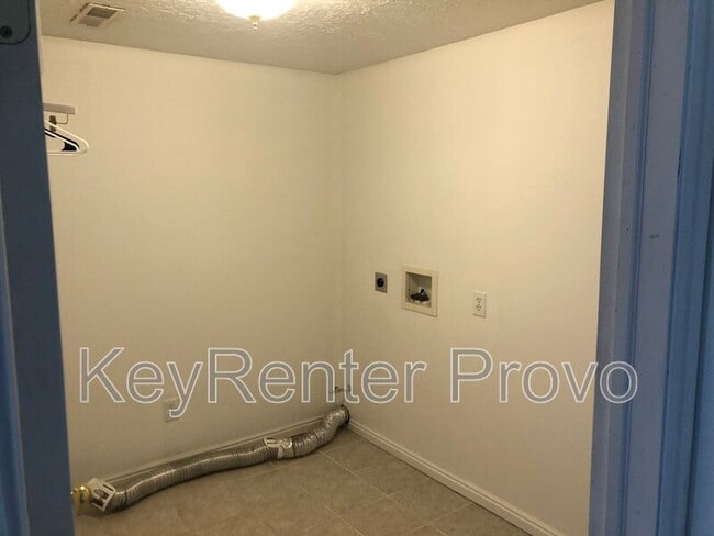 Building Photo - 852 S Slate Canyon Dr