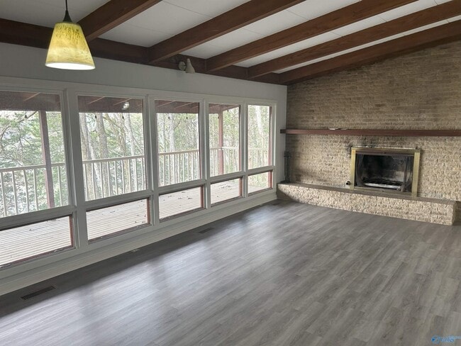 Building Photo - 1707 SE Mountainbrook Dr