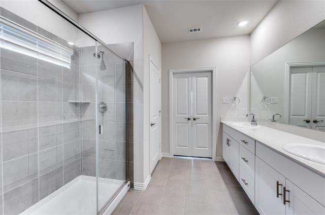 Building Photo - 3308 Kingsdown Dr