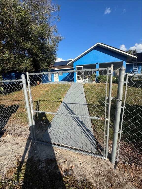 Building Photo - 291 16th St NE