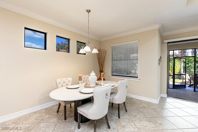 Building Photo - 7859 Bucks Run Dr