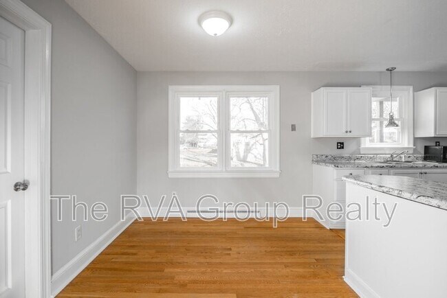 Building Photo - 2407 Bluefield St