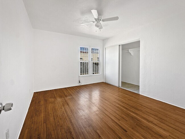 Building Photo - 3 Bedroom House in North Park!