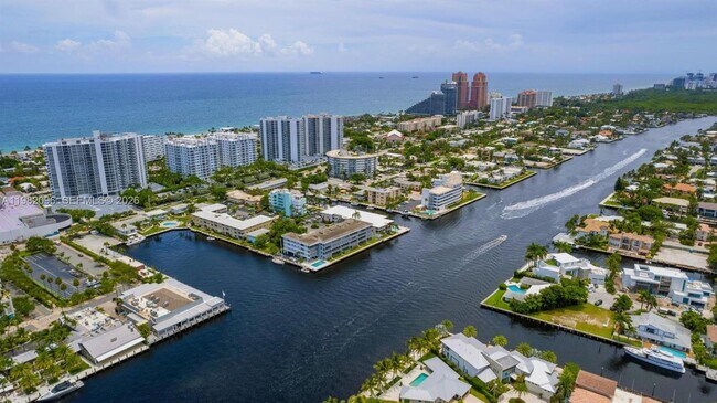 Building Photo - 2841 N Ocean Blvd