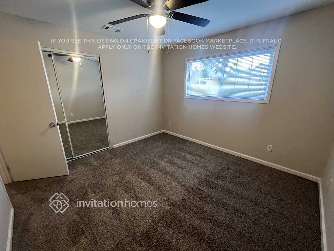 Building Photo - 1305 Morrison Dr