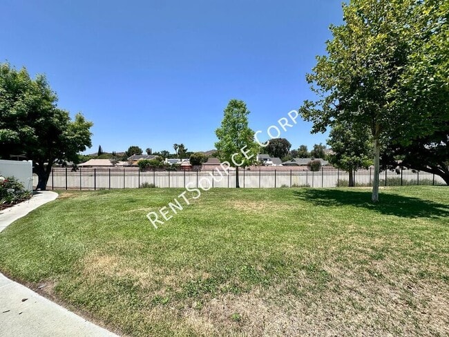 Building Photo - 20871 Plum Canyon Rd