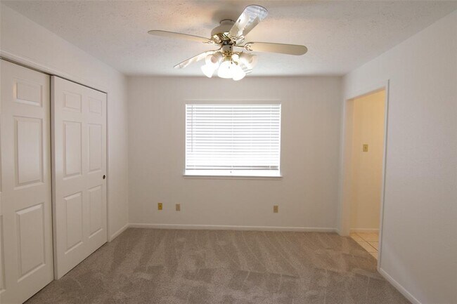 Building Photo - 1238 Manchester Cir