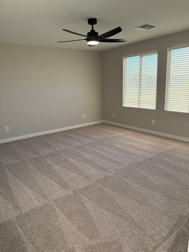 Building Photo - 18085 W Lupine Ave