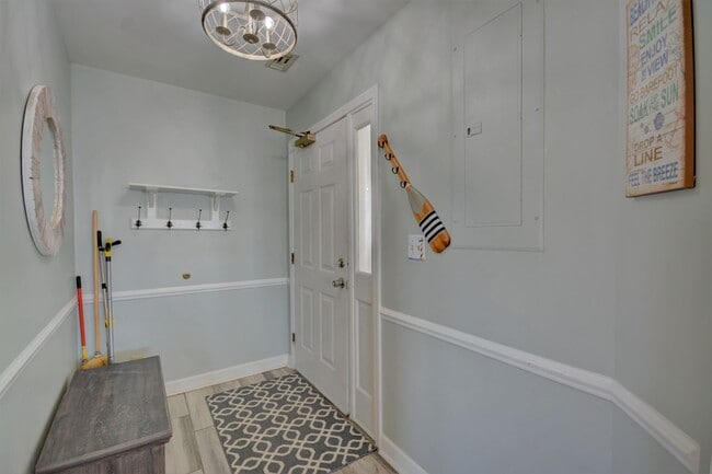 Building Photo - OFF SEASON RENTAL Oceanfront at Villa Capriani