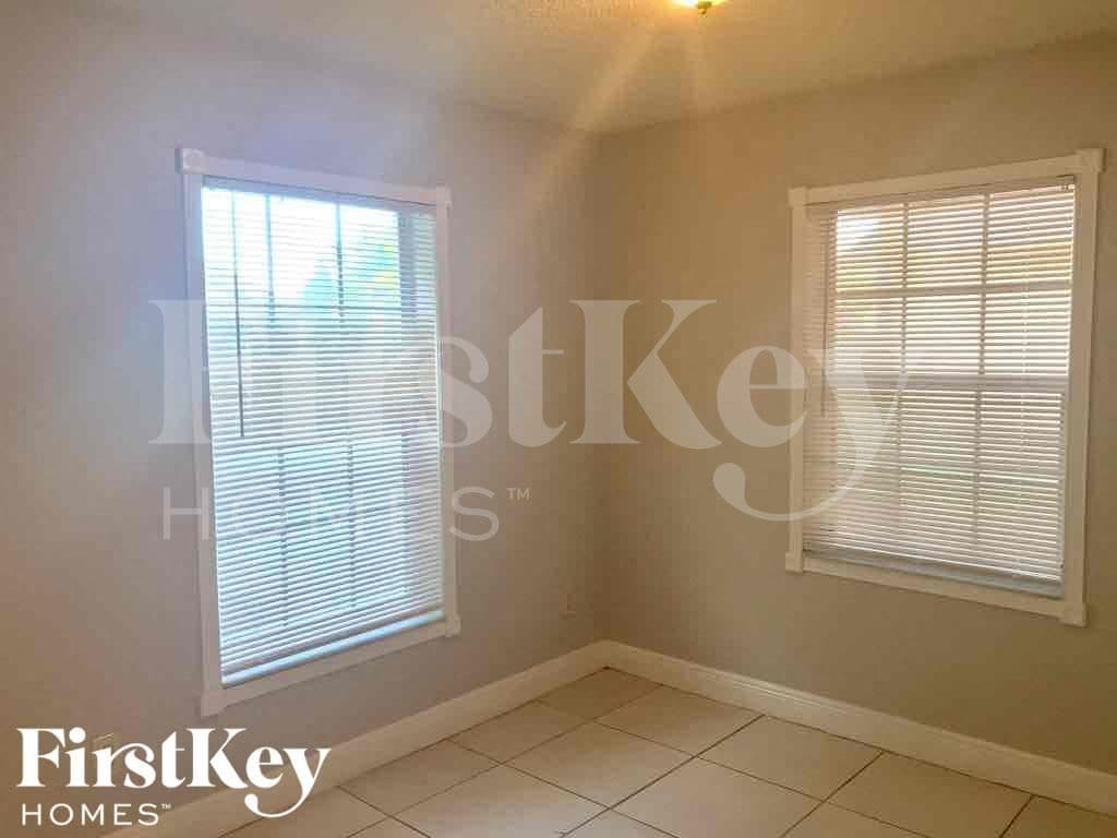 Building Photo - 25024 SW 128th Pl