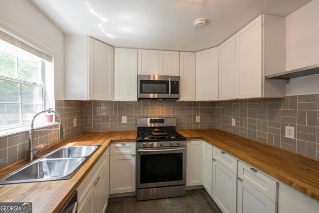 Building Photo - 1453 Chipley St NE