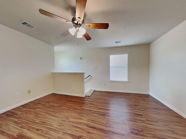 Building Photo - 18826 N Lyford Dr