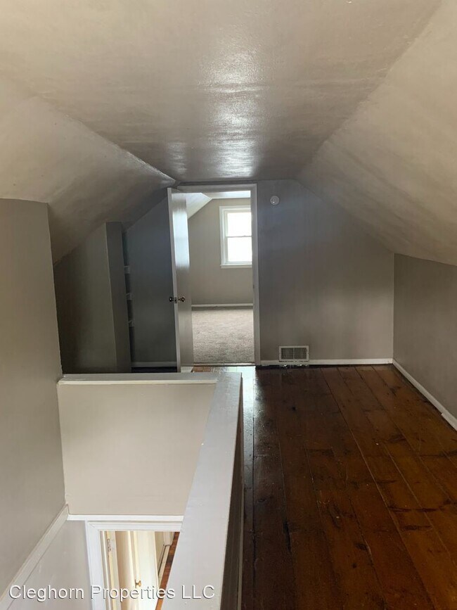 Building Photo - 3 br, 1 bath House - 361 McAlpine Street