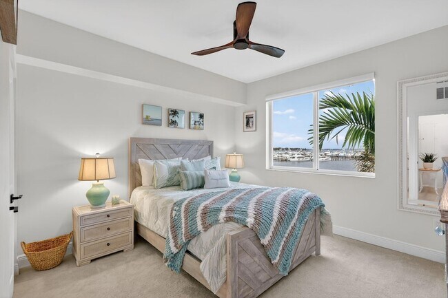 Building Photo - 675 NW Flagler Ave