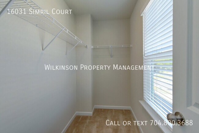 Building Photo - 16031 Simril Ct