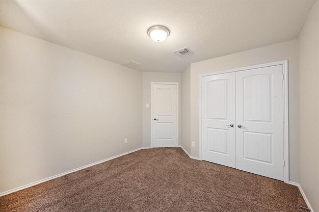Building Photo - 7904 Gato Ln