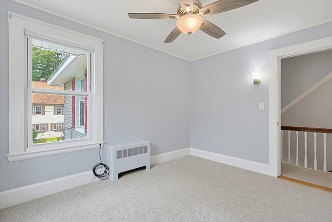 Building Photo - 63 Bancroft Park