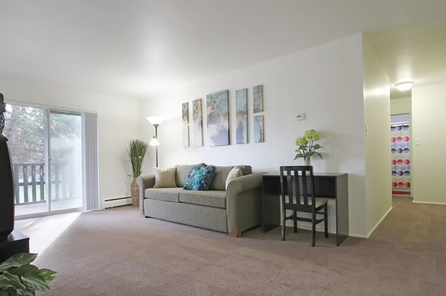 Savory Village Apartments 3901 Hammerberg Rd Flint MI 48507