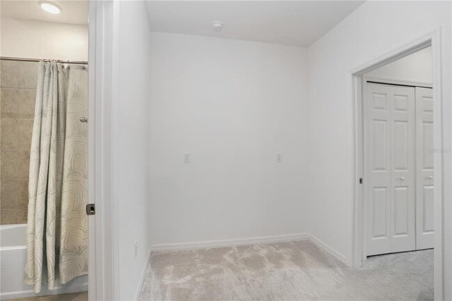 Building Photo - 34155 Cinder Wy