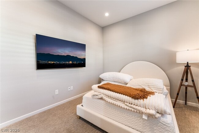 Building Photo - 9013 Pinyon Bluff St