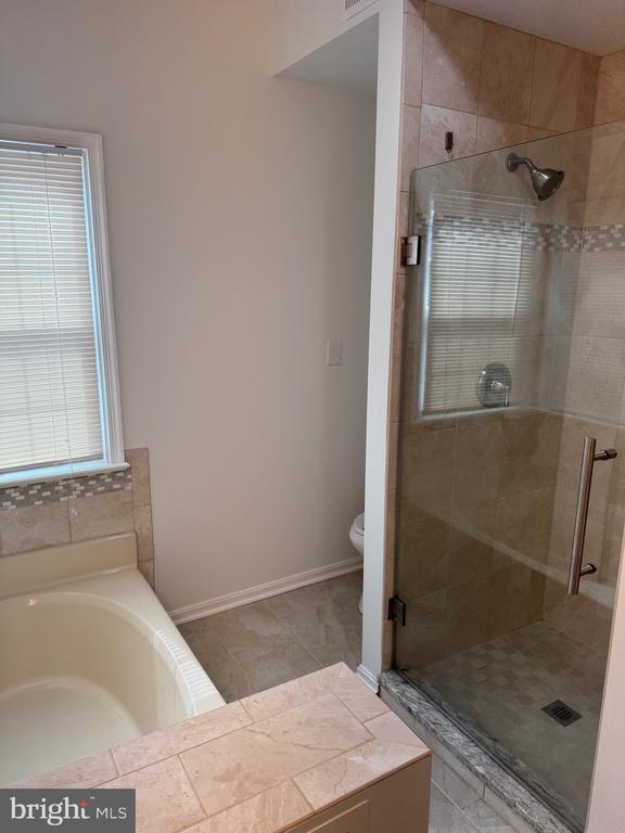 Building Photo - 11629 Enchanted Woods Way