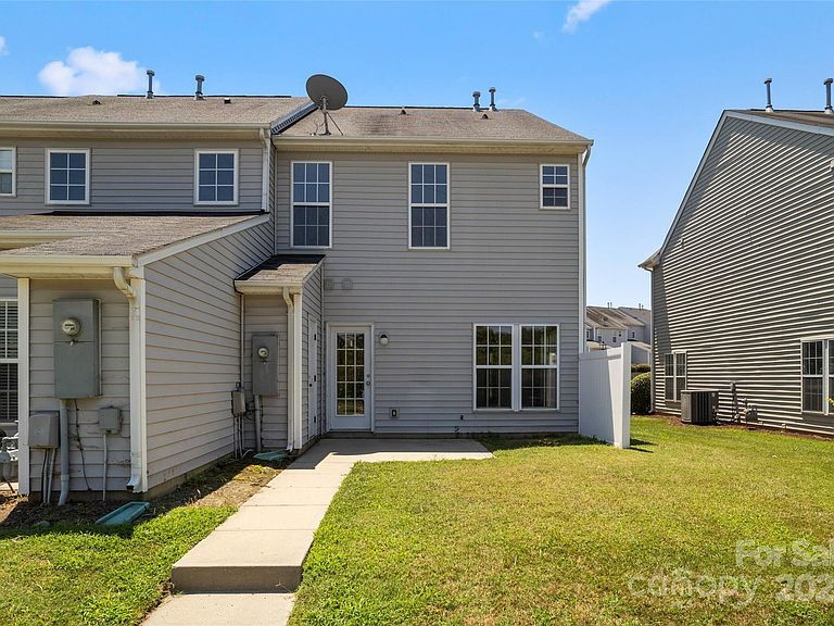 Building Photo - 4235 Coulter Xing