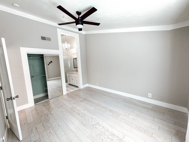 Building Photo - Dublin Home Available Now!