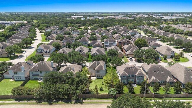 Building Photo - 14127 Grovemist Ln