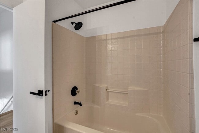 Building Photo - 5998 Jagged Cut St