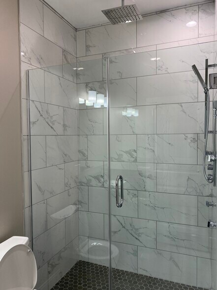 Building Photo - 428 Lackawanna Ave