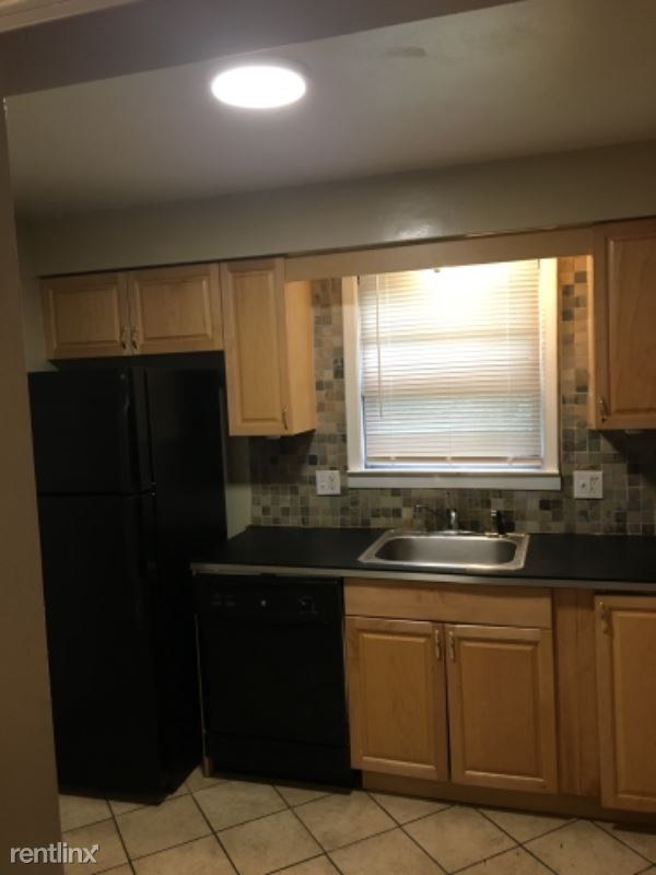 Building Photo - 2 br, 1 bath Condo - 73 D Briarwood La